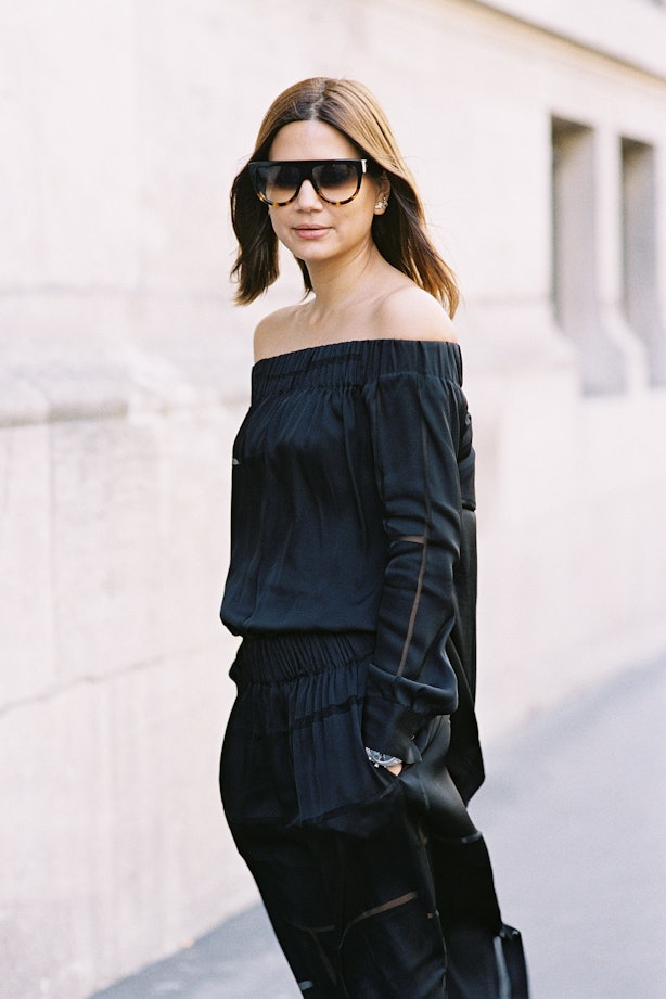 3 Ways To Wear An Off-The-Shoulder Top