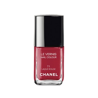 Le Vernis in Lacque Rouge