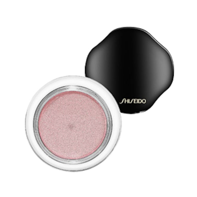 Shimmering Cream Eye Color in Pale Shell