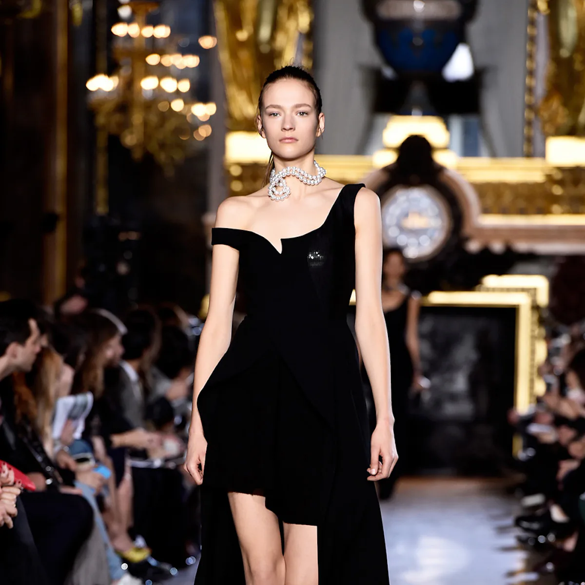 fashion show hot open dress Hot trend at Milan Fashion Week: Sheer dresses