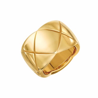 Large 18-karat Gold Ring