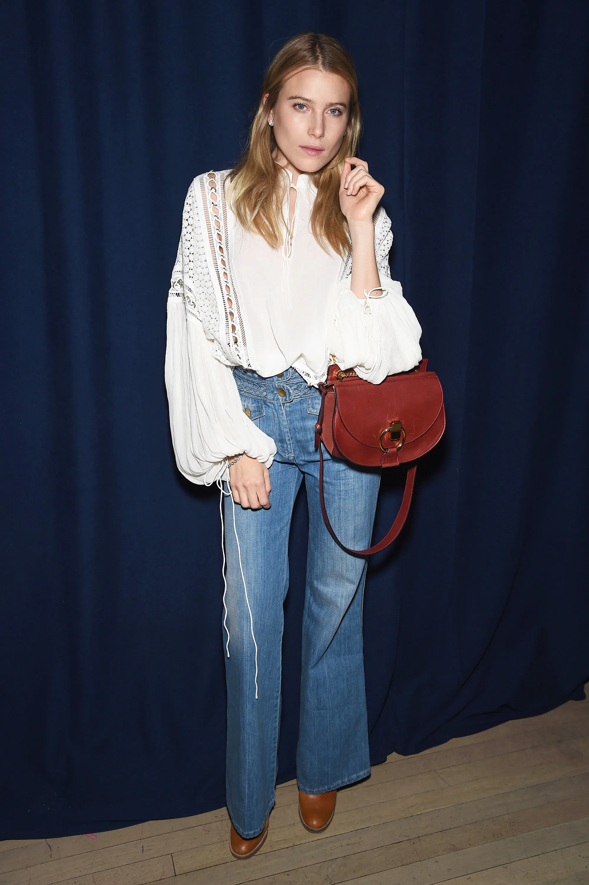 How To Look Like A Chloé Girl