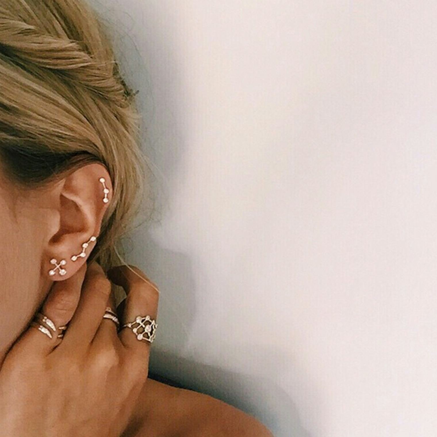 Trending earrings Clearance