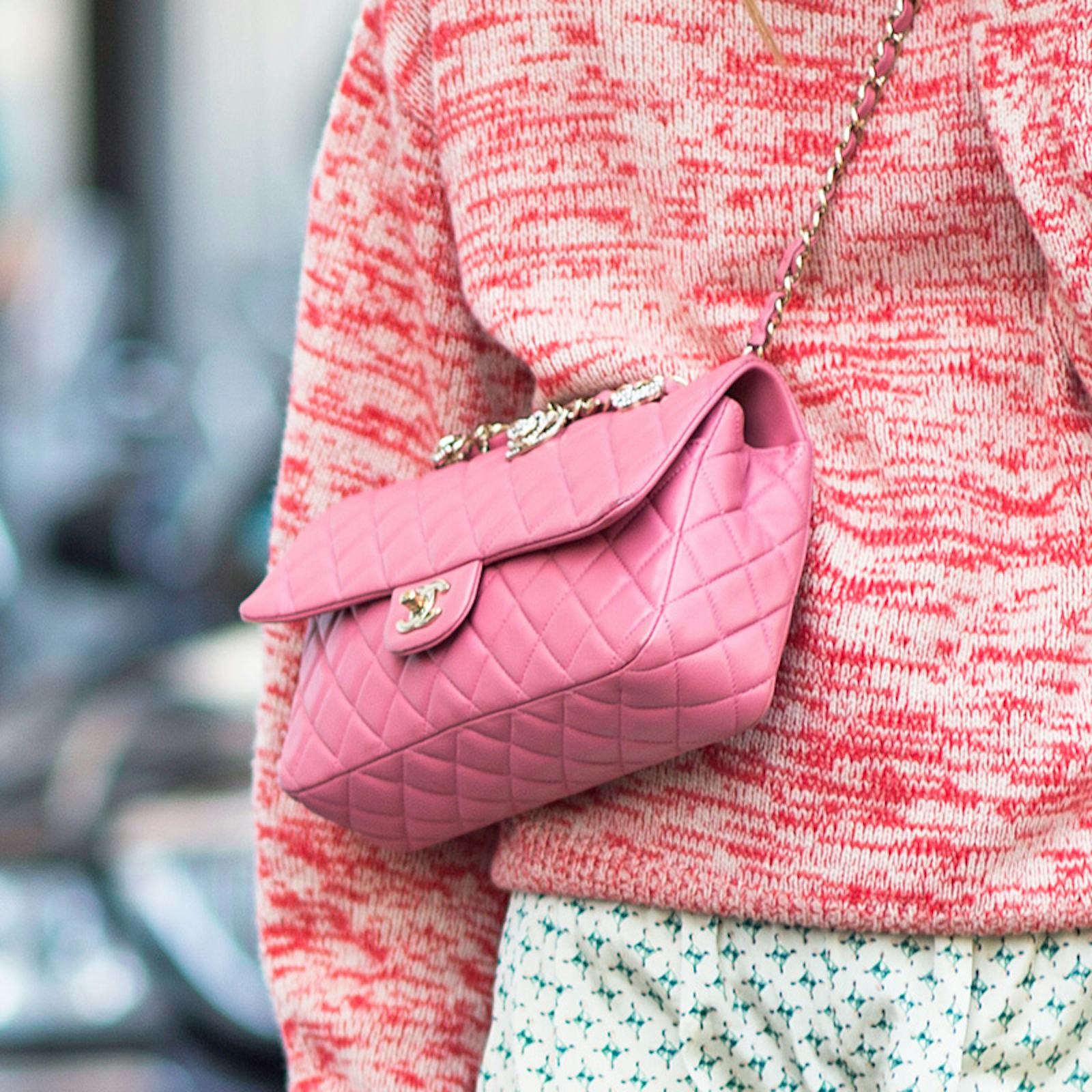 Everything You Need To Know Before Buying A Vintage Handbag