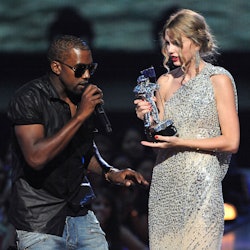 Kanye West interrupting the award acceptance speech of taylor swift at the VMAs