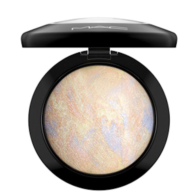 Strobe Mineralize Skinfinish Powder