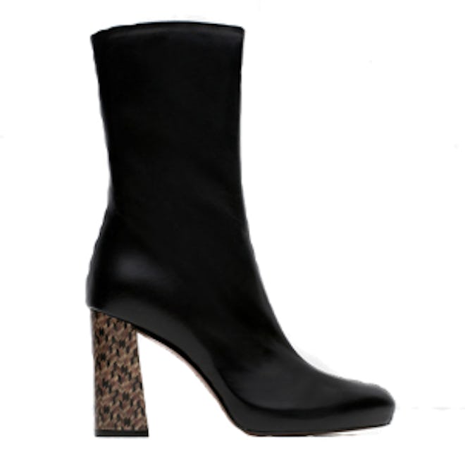 Club 40 vegas las Unexpected New Year’s Eve Outfits For The Fashion Girl