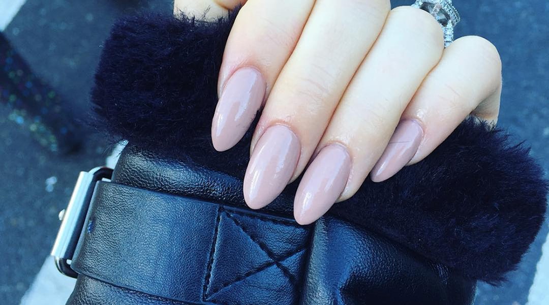 The Biggest Nail Trend Of 2016 According To Vogue Is The Biggest Nail Trend Of 2016 According To Vogue Is