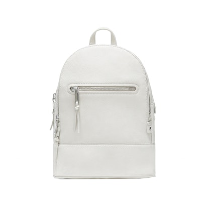 12 Backpacks Acceptable For Fashion Girls