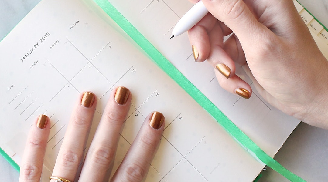 The Nail Colors To Try In 2016 A New One For Each Month