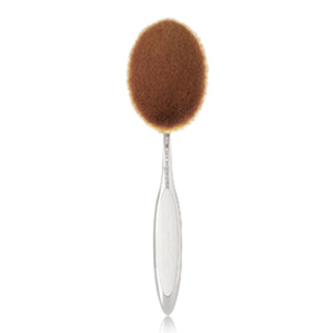 Oval 10 Brush