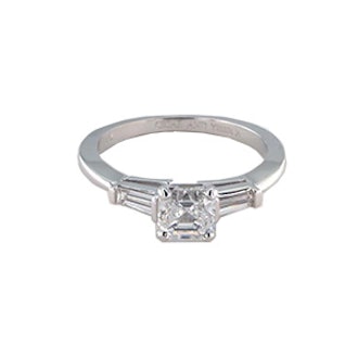 White Gold & Asscher Cut Diamond Ring