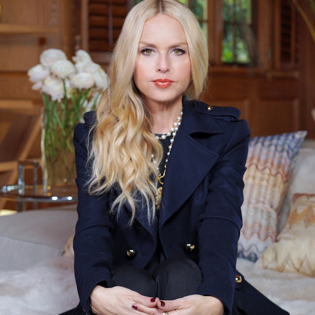 The Best Pieces To Wear On An Interview According To Rachel Zoe