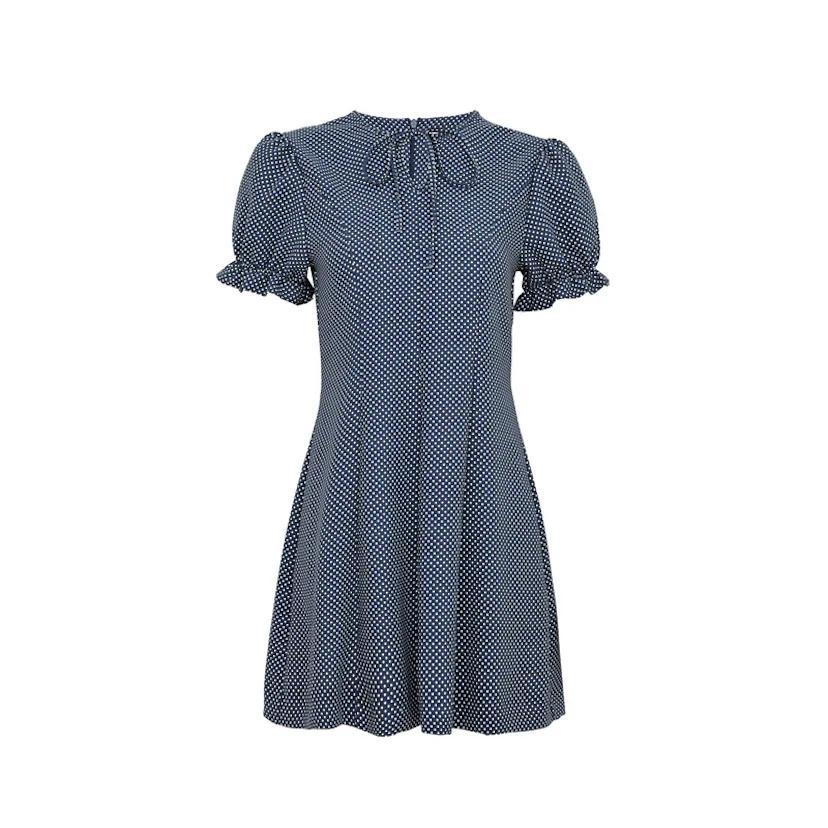 Alexa Chung's New Clothing Line Is Insanely Affordable Alexa Chung's New Clothing Line Is Insanely Affordable