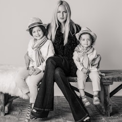 Rachel Zoe and her kids posing for a photo 