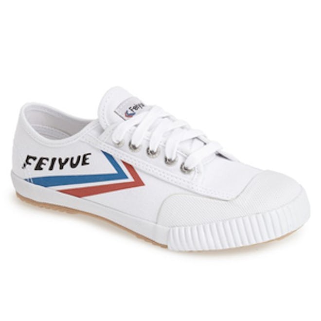 Fe Lo Classic Canvas Sneaker