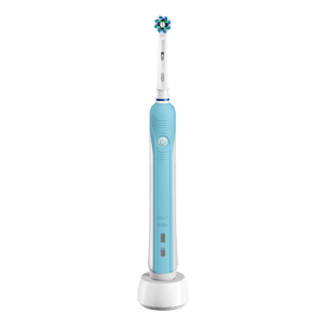 CrossAction Powered by Braun Rechargeable Toothbrush
