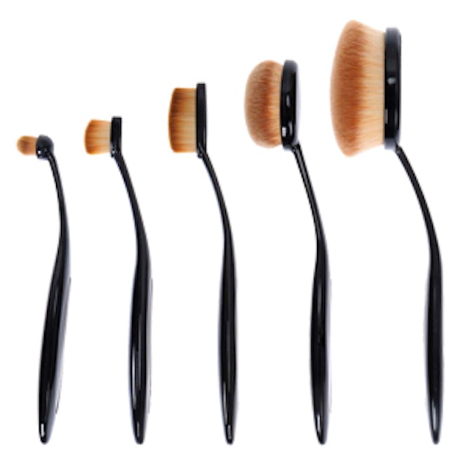 Luminous Perfecting Curve Makeup Brush Kit For Contouring Blending More