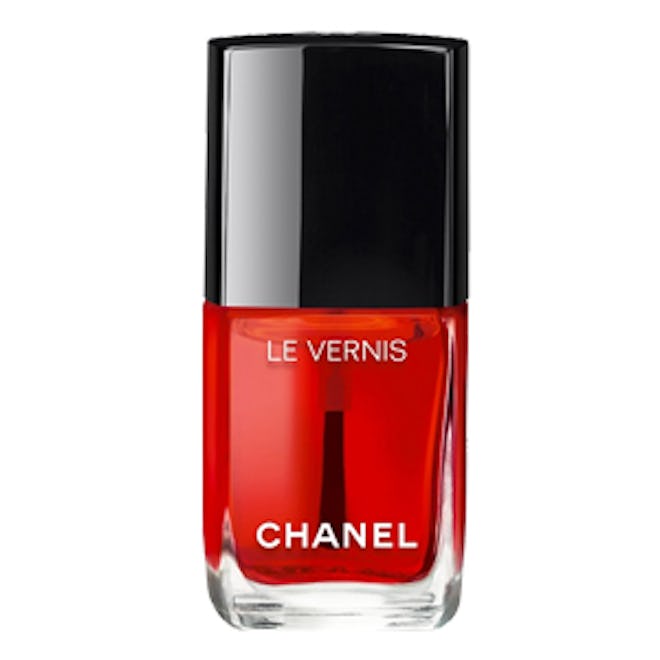 Le Vernis Nail Gloss in 530 Rouge Radical