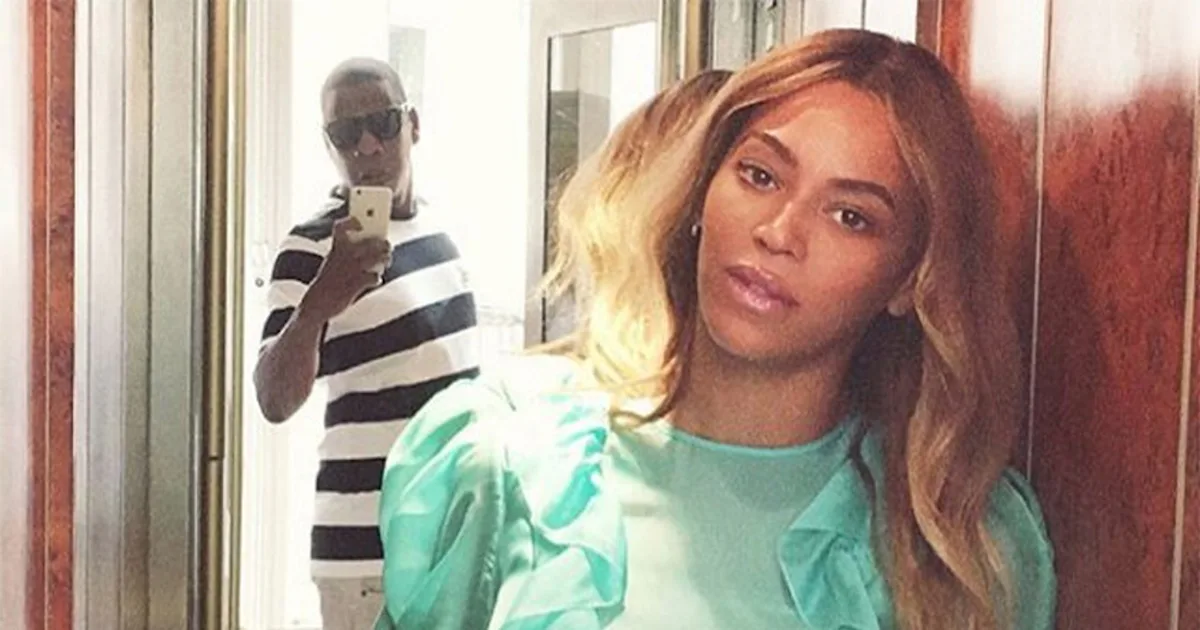 Did Beyoncé Just Bring Back The Knit Bolero?