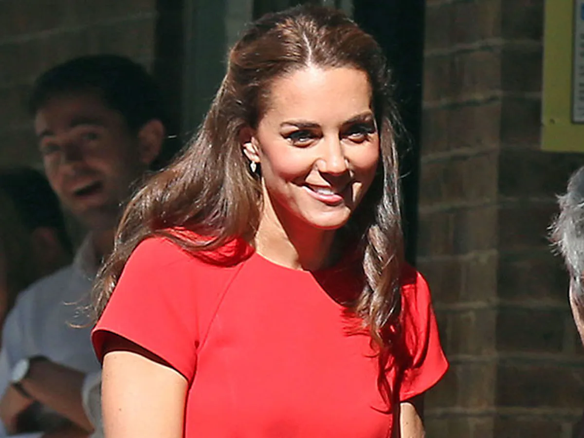 kate middleton skater dress Kate Middleton Dolce and Gabanna Dress at Wimbledon 2017