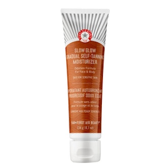 Slow Glow Self-Tanning Moisturizer