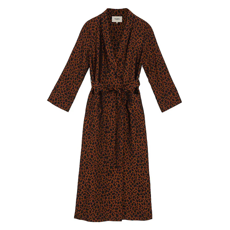 15 Gorgeous Dresses That Pair Well With Tights