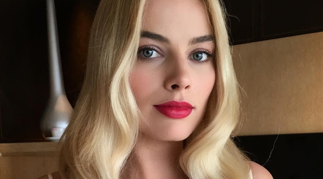 Margot Robbie Has The Secret For Faking Thick Hair