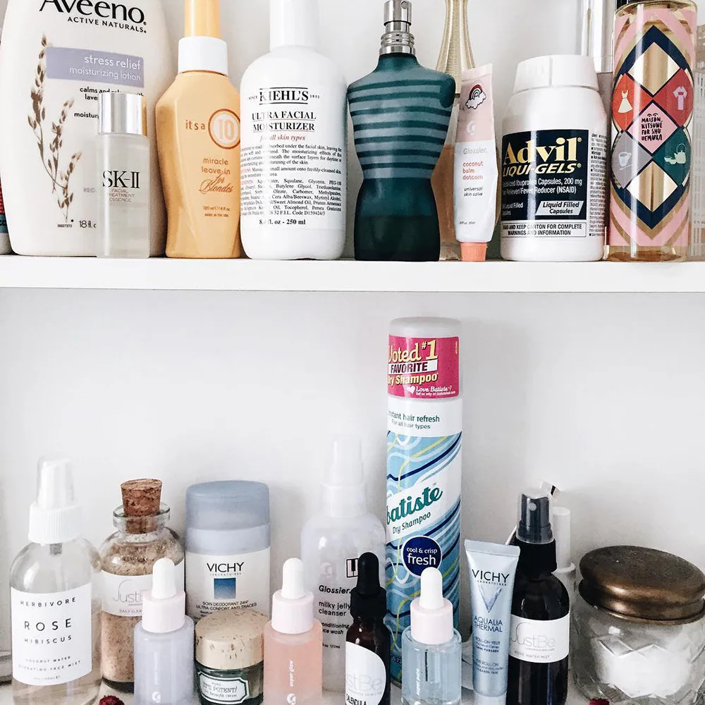 This Beauty Vlogger Used A Very Unexpected Product To Remove Her Makeup