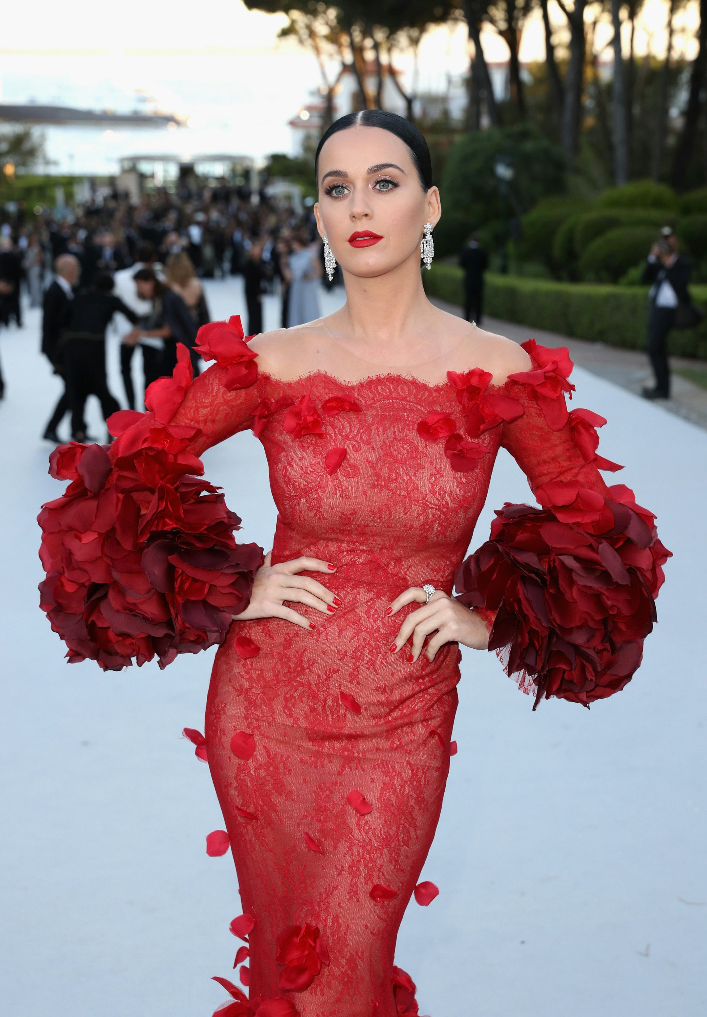 9 Celebrities On Why Being Single Is Amazing