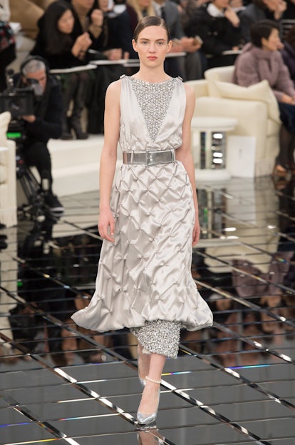 We are SWOONING over these 12 looks from the Chanel runway show in Paris -  HelloGigglesHelloGiggles