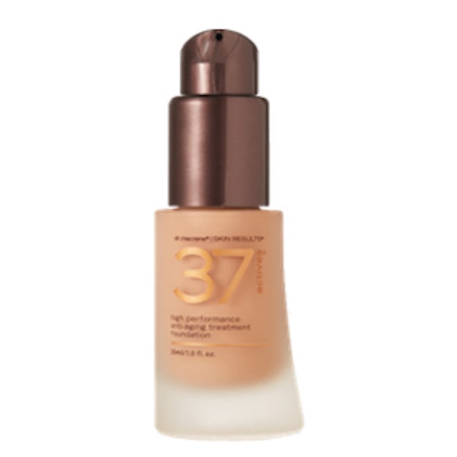 High Performance Anti-Aging Treatment Foundation