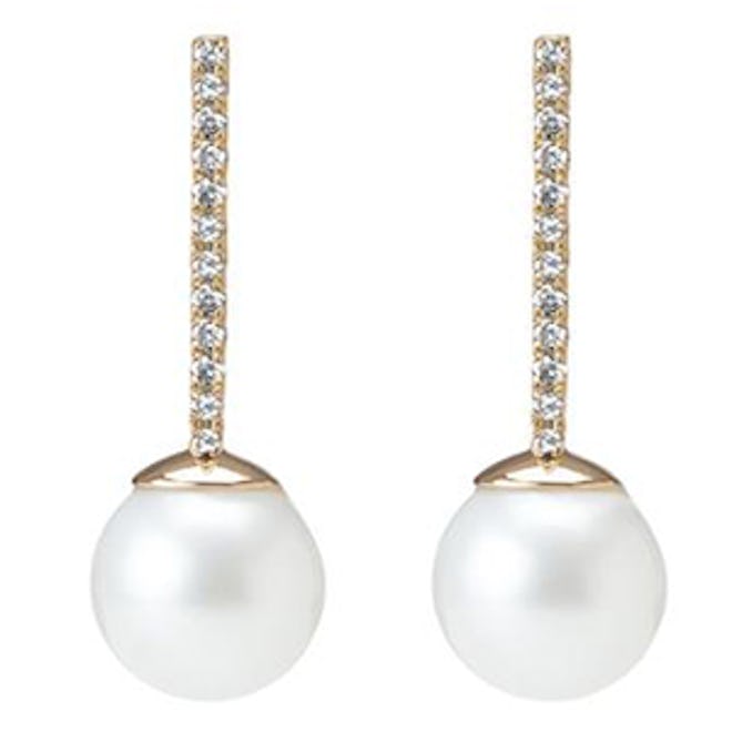 Proud Pearl Earrings With White Diamonds