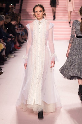 Gorgeous Wedding Dress Inspiration From The Runway