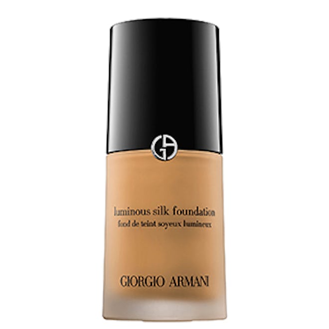 Luminous Silk Foundation in 5