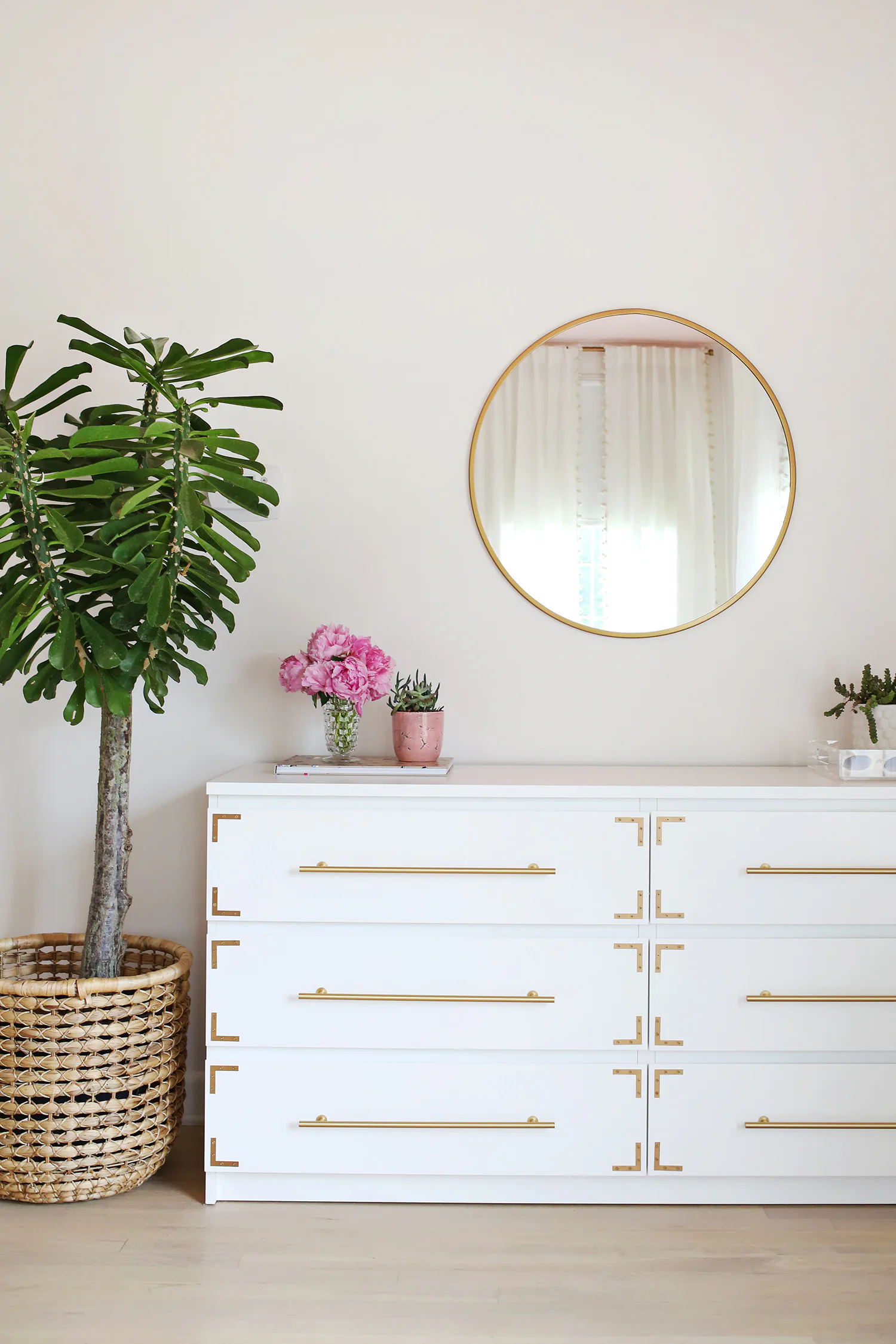 6 DIY Hacks That Make This Ikea Dresser Look So Expensive 6 DIY Hacks That Make This Ikea Dresser Look So Expensive