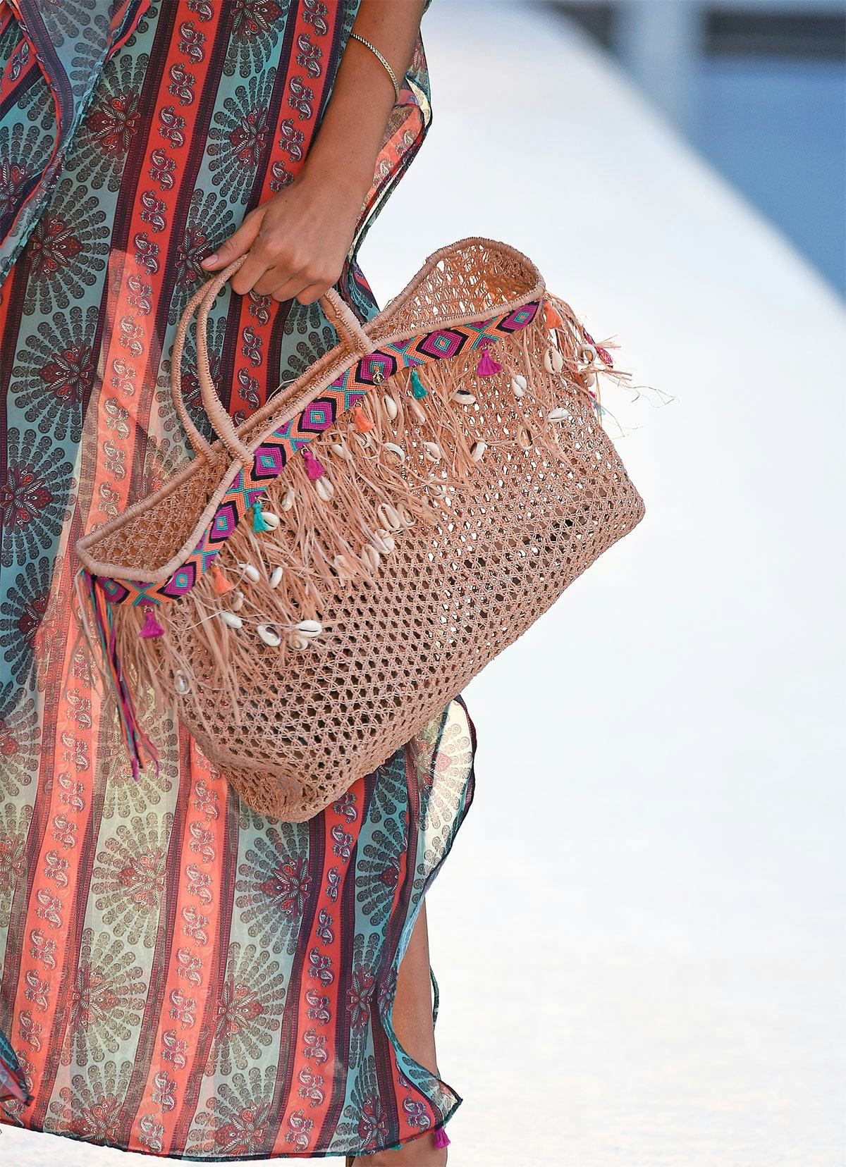 the perfect beach bag