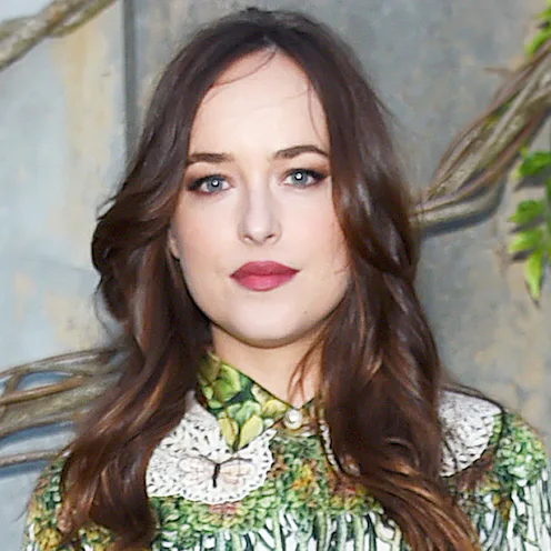 Dakota Johnson’s Summer Dress Is Flattering On Every Body Type