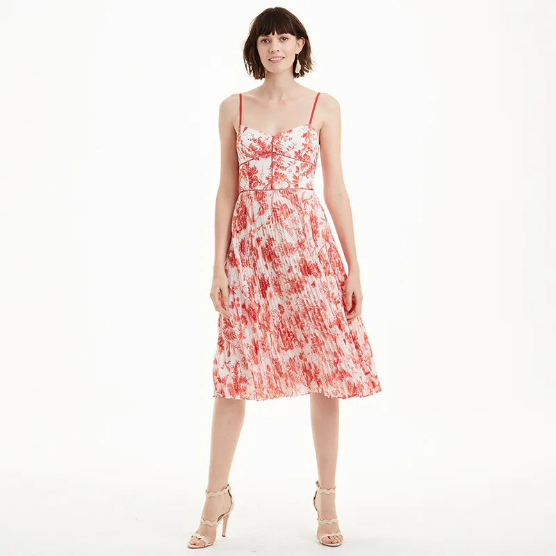 meghan markle club monaco dress Meghan Markle's Christmas dress from Club Monaco is on sale