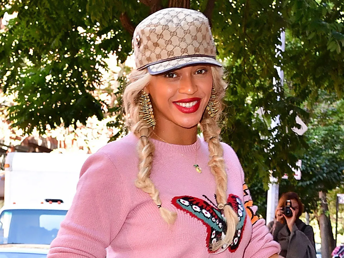 Beyonce With Pink Hair