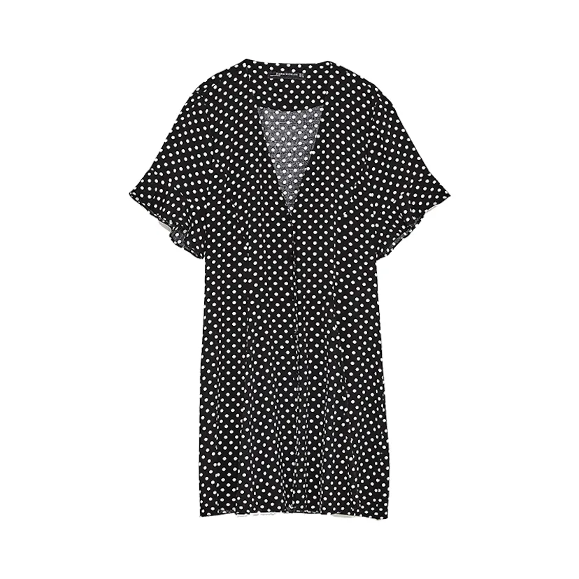 We Used To Hate This '90s Dress Trend But Now We Love It We Used To Hate This '90s Dress Trend But Now We Love It