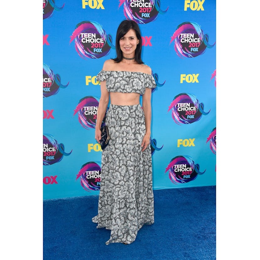 Perrey Reeves posing for a photo in a black and white dress at the Teen Choice Awards 2017