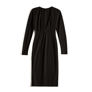 The 11 Sexy Pieces CoolMom Chrissy Teigen Always Wears