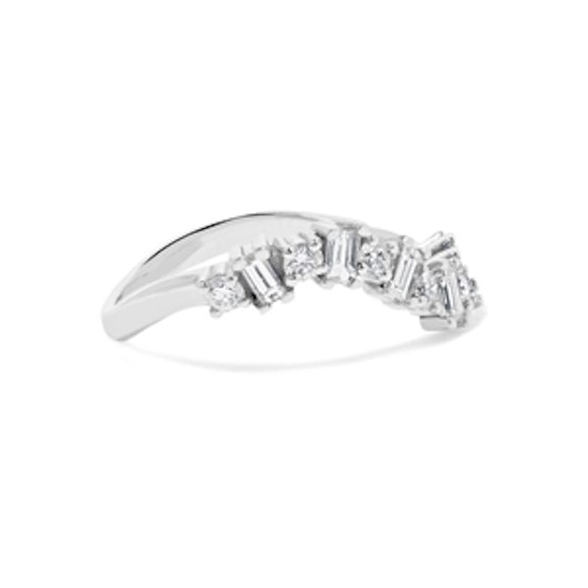 Wave 18 Karat White Gold Diamond Ring