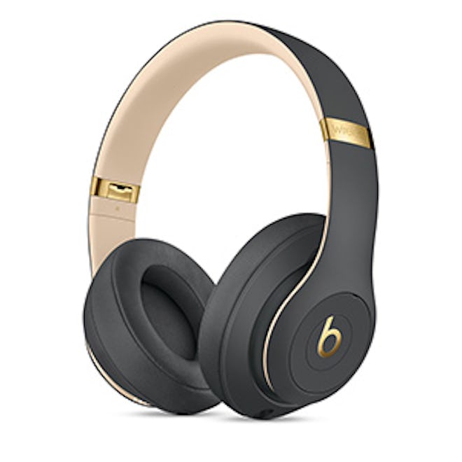 Beats Studio3 Wireless Over‑Ear Headphones in Shadow Gray