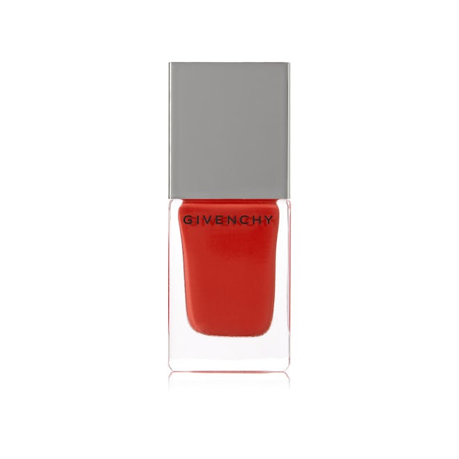 Nail Polish in Grenat Initie