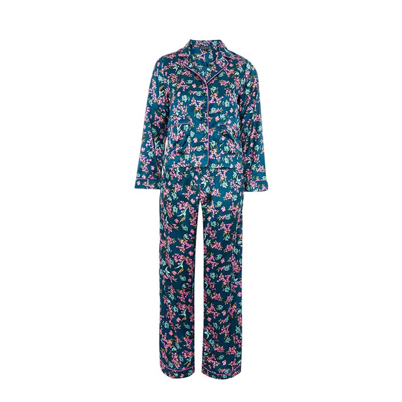 6 Chic Pajama Sets To Cozy Up In This Holiday