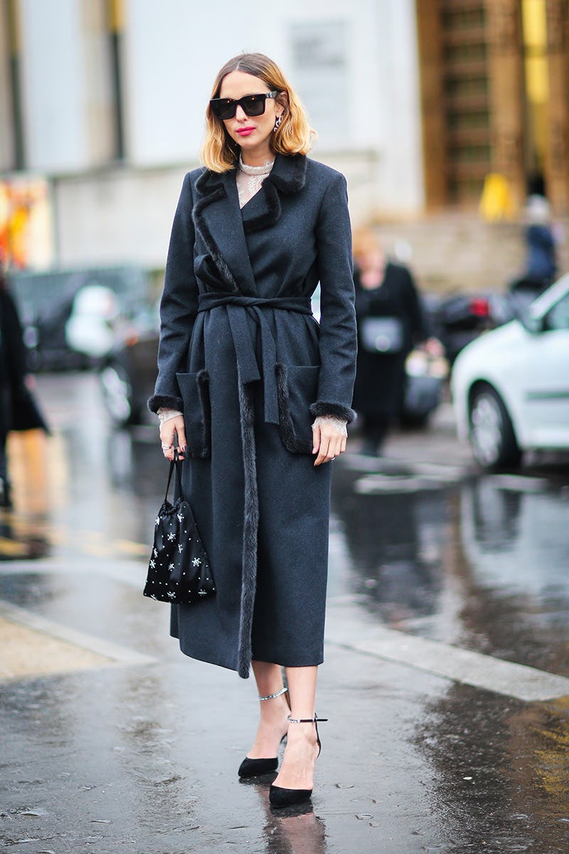 Gorgeous Evening Coats To Wear With Your Holiday Attire