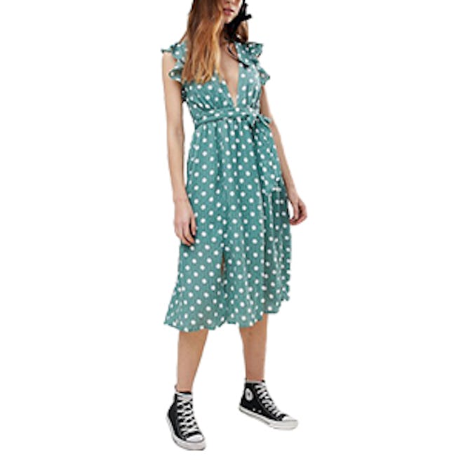 Glamorous Sleeveless Midi Dress With Flutter Sleeves In Polka Dot