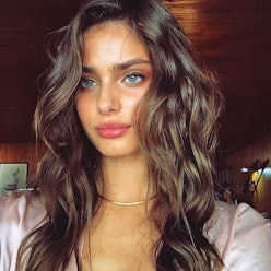 Proof That Hailey Baldwin And Taylor Hill Have Flawless Hair